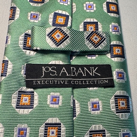 Jos. A. Bank Other - Xtra Long Jos. A. Bank Green/Gold Patterned Silk Tie formal, business, preppy